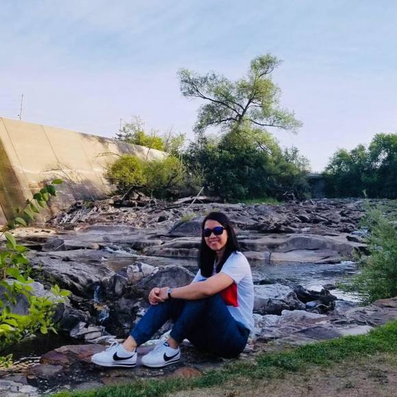 Meet your Posher, Myrla - Picture 1 of 1